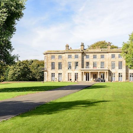 Haigh Hall Hotel Wigan Eksteriør bilde